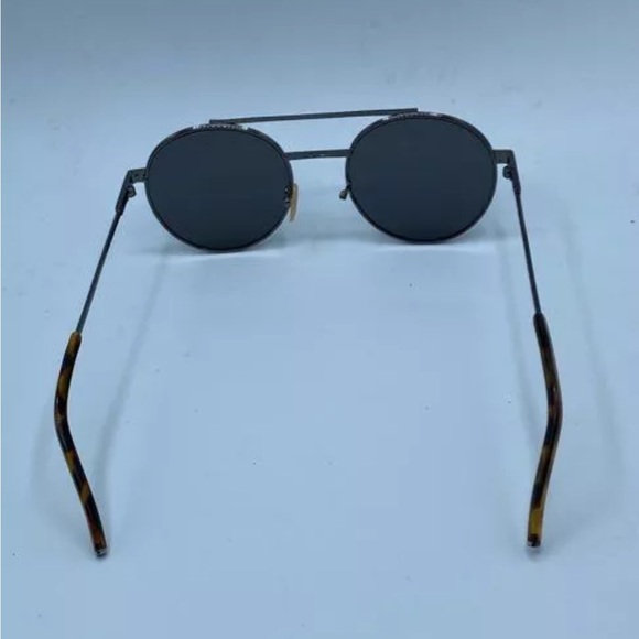 600$ Authentic Fendi Polarised Glasses Unisex. Full Inclusion. - Picture 8 of 10